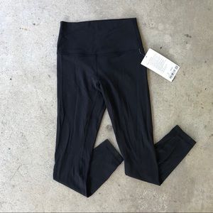 NEW! Black Lululemon Align 7/8 Pants